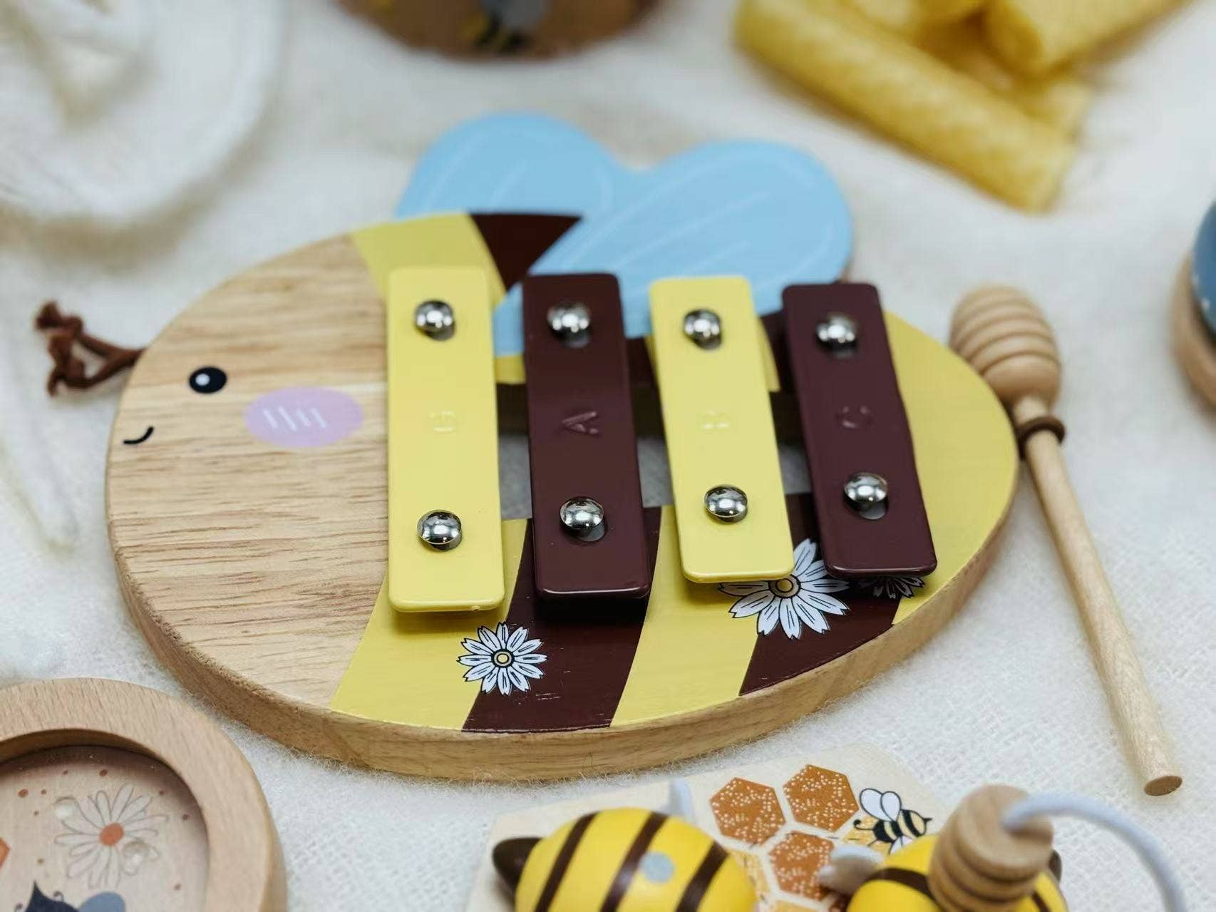Toyslink Wooden Bumble Bee Xylophone