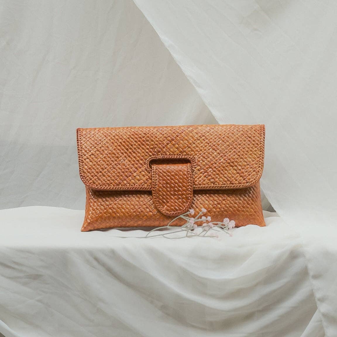 Willow Envelope Clutch: Blue
